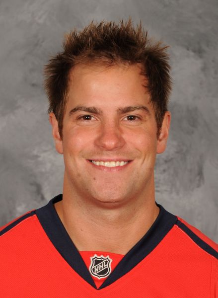 Derek Grant hockey player photo